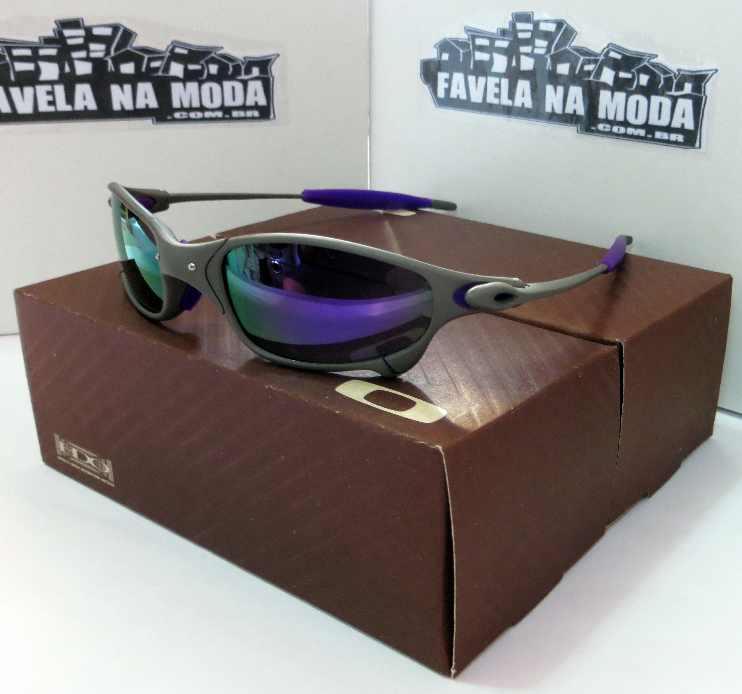 Óculos Oakley Juliet - X-Metal / Violet / Borrachas Roxas - Favela na Moda  Imports